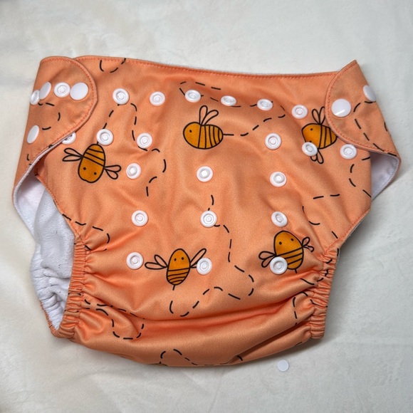 Alva Baby Pocket Cloth Diaper Cover - Picture 1 of 2